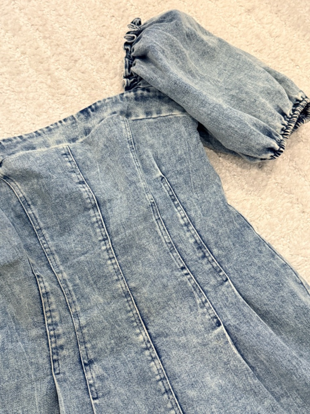 NWOT! Women’s One and Only Denim Puff Sleeve Mini Dress - Size XS - Picture 3 of 7